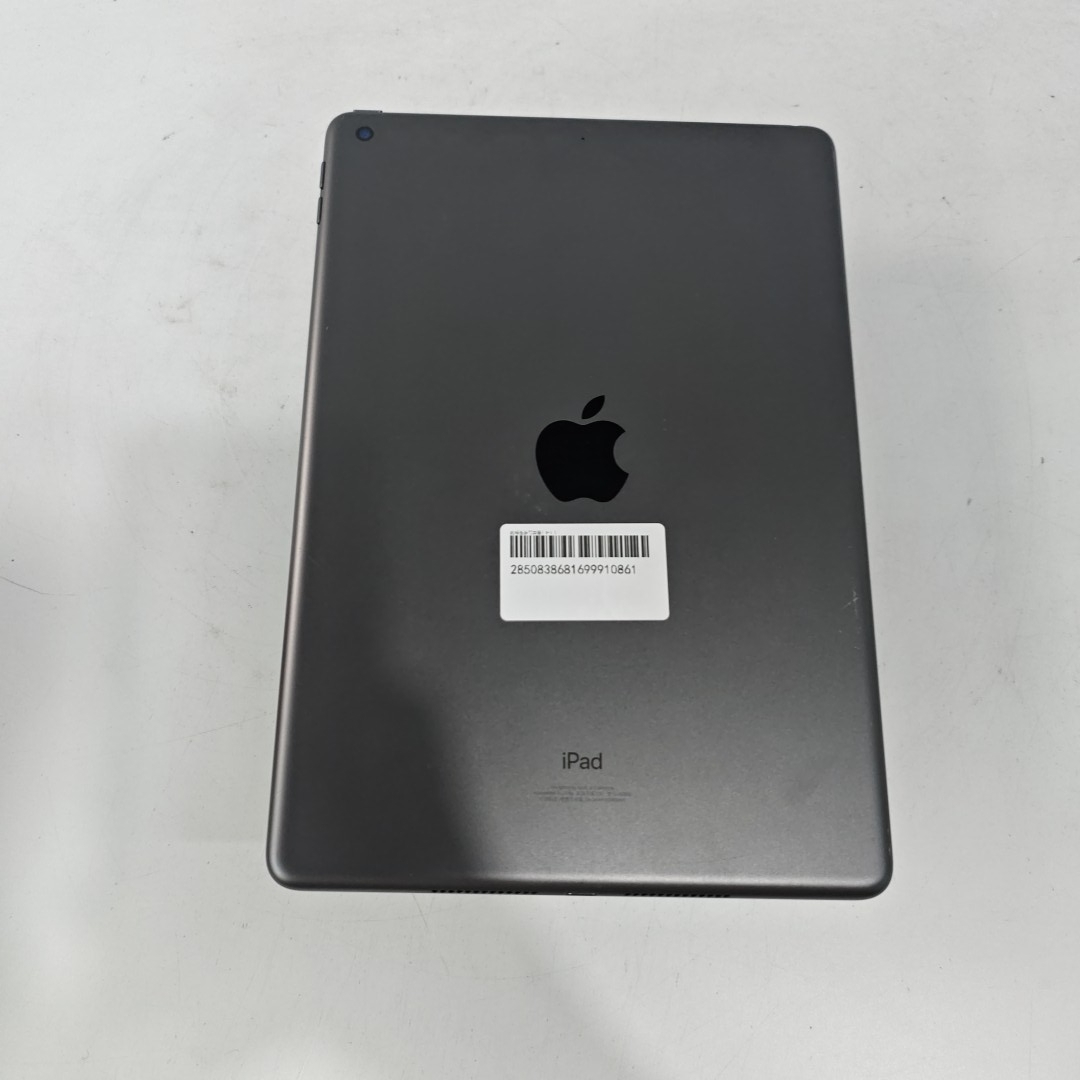 苹果【iPad9 10.2英寸 21款】WIFI版 深空灰 64G 国行 95新 