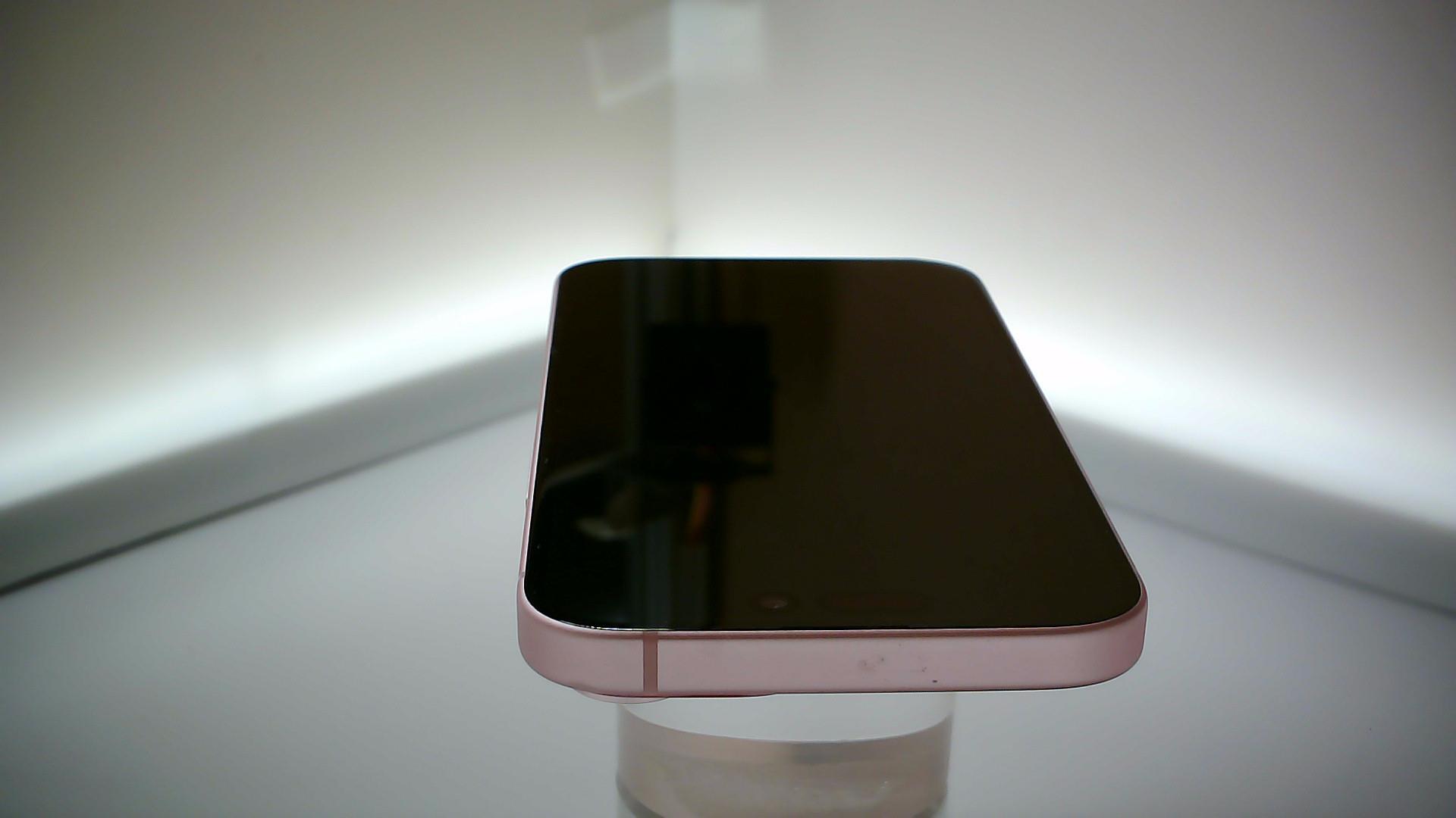 苹果【iPhone 15】9成新 