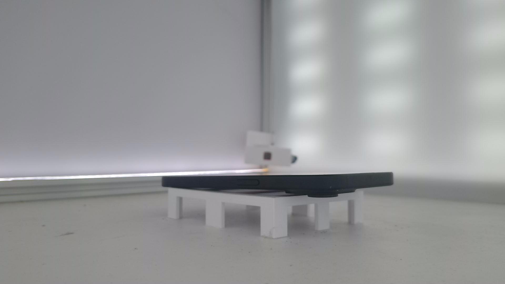 苹果【iPhone 15】8成新 
