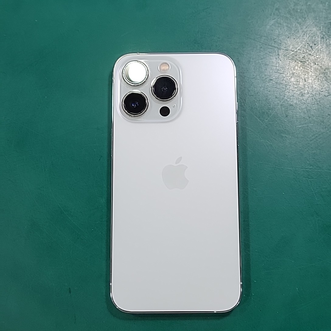 苹果【iPhone 13 Pro】5G全网通 银色 256G 国行 95新 