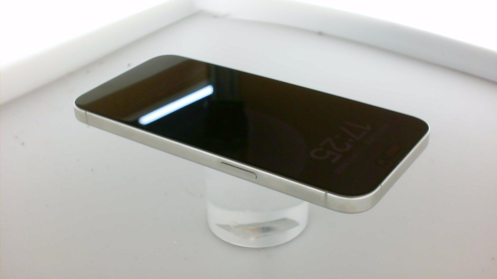 苹果【iPhone 15 Pro Max】95新 
