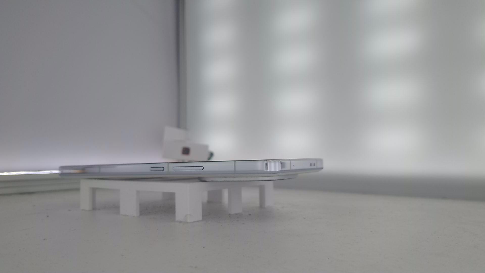 vivo【iQOO 13】99新 