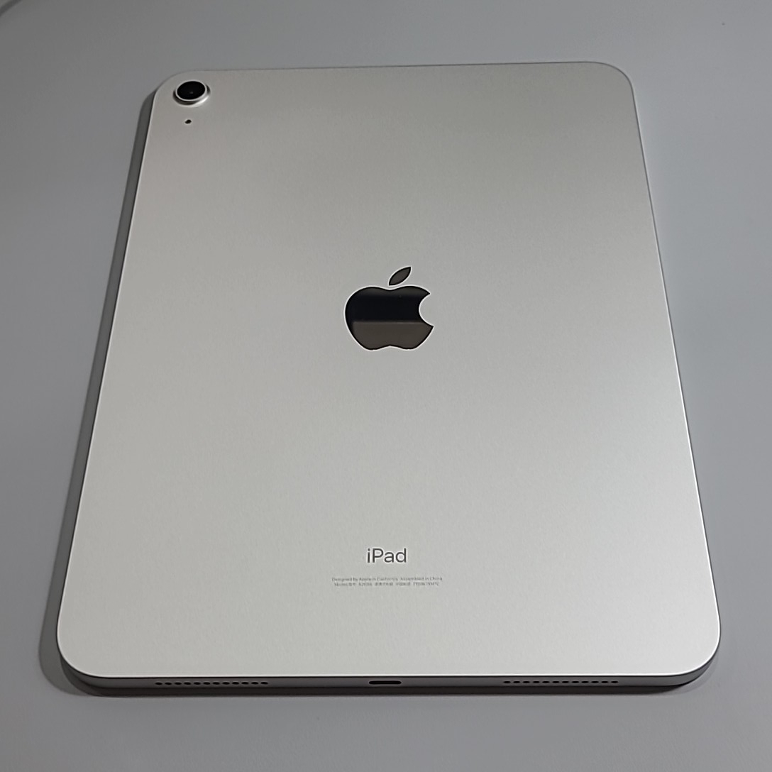 苹果【iPad10 10.9英寸 22款】WIFI版 银色 64G 国行 95新 